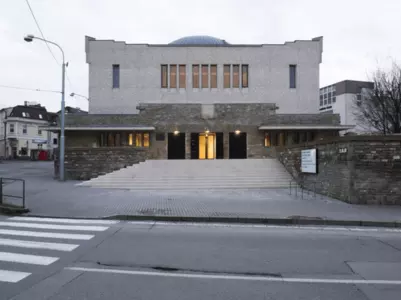 ISOVER Slovensko podporuje rekonštrukciu synagógy Žilina