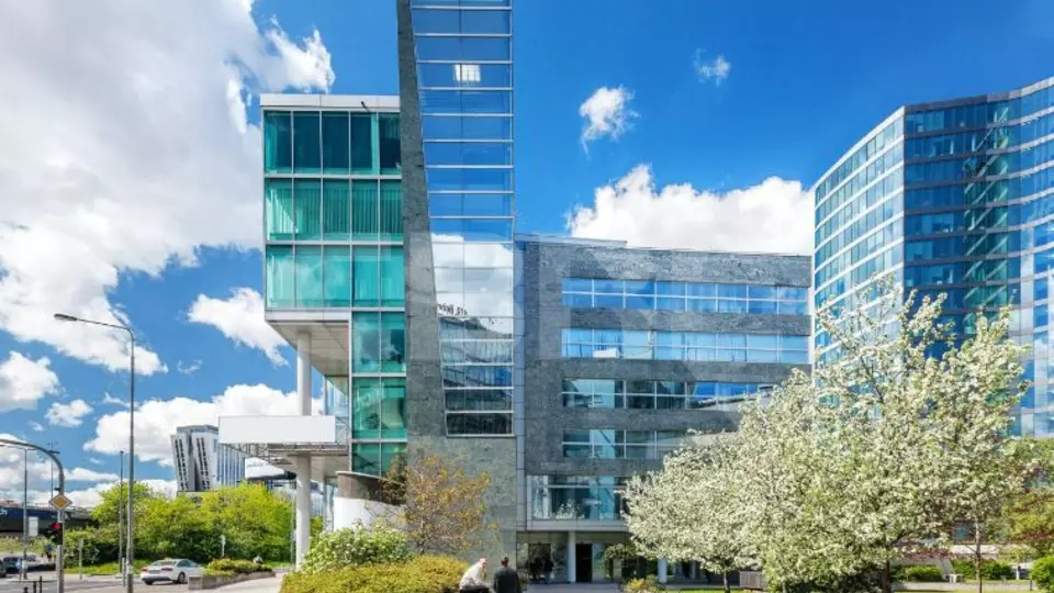 Reference: Life Building C – certifikace BREEAM