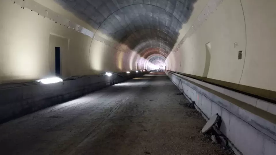 Požiarny vodovod v  tuneli Prešov