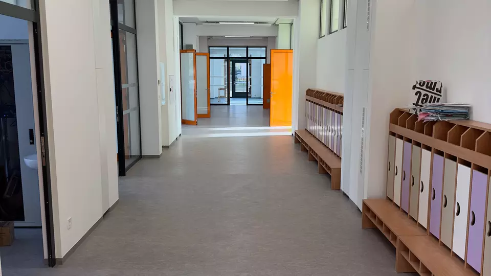 Modularna zakladna skola Sladkovicovo 2